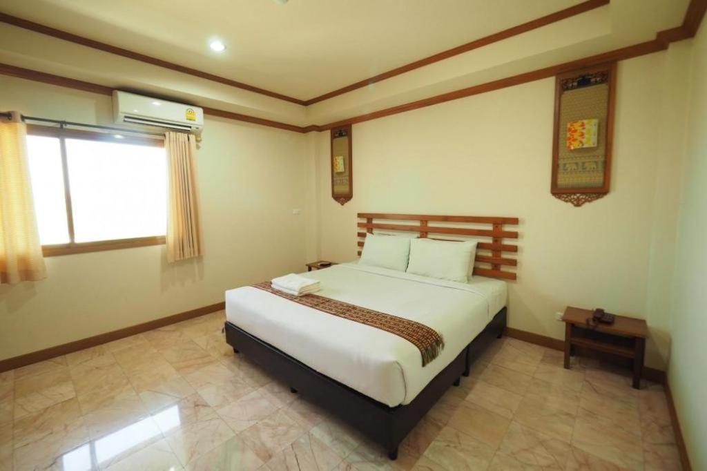 Amornsukhothai Hotel Eksteriør billede