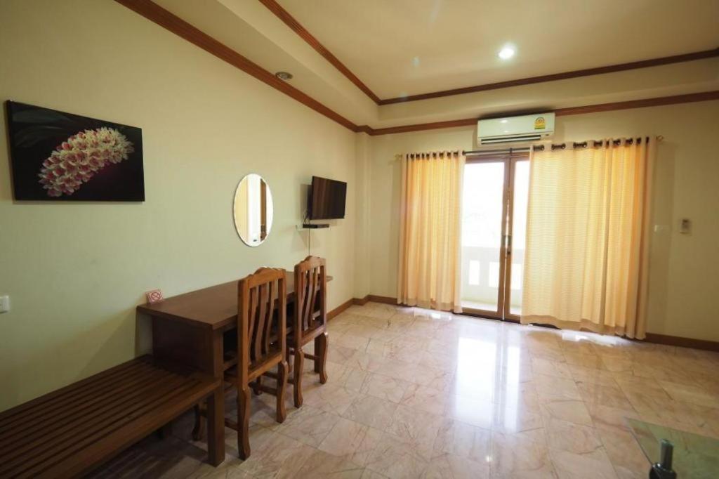 Amornsukhothai Hotel Eksteriør billede